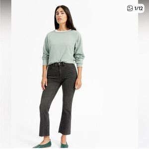 Everlane - High Rise Kick Crop Ankle Jeans in Distressed Black